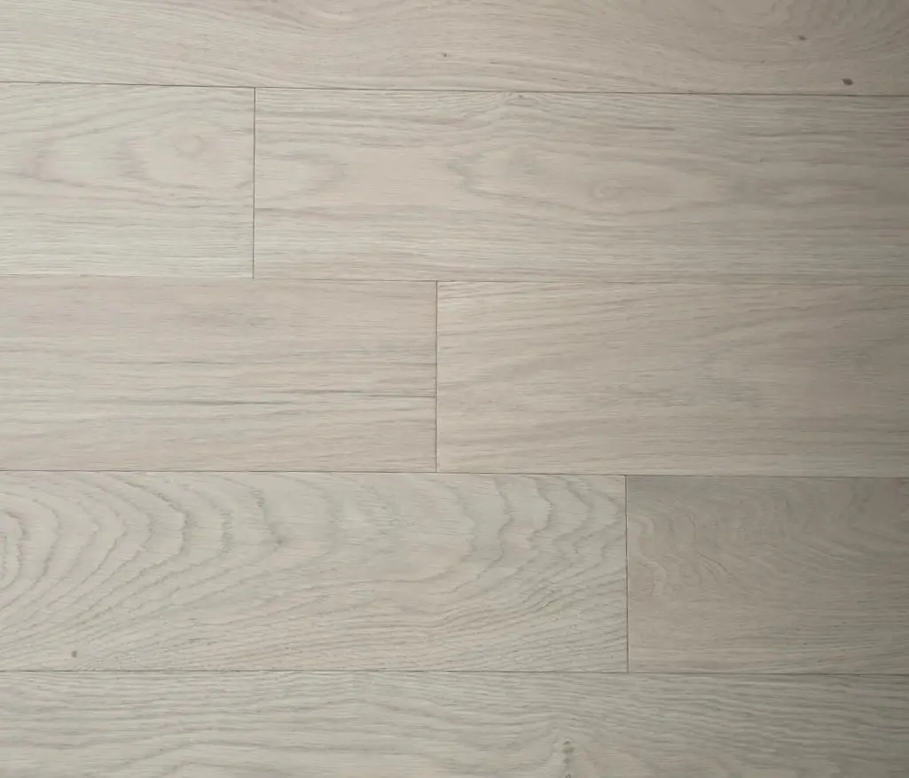 NAF Designer Engineered European White Oak Select 5 – Harvest Gold