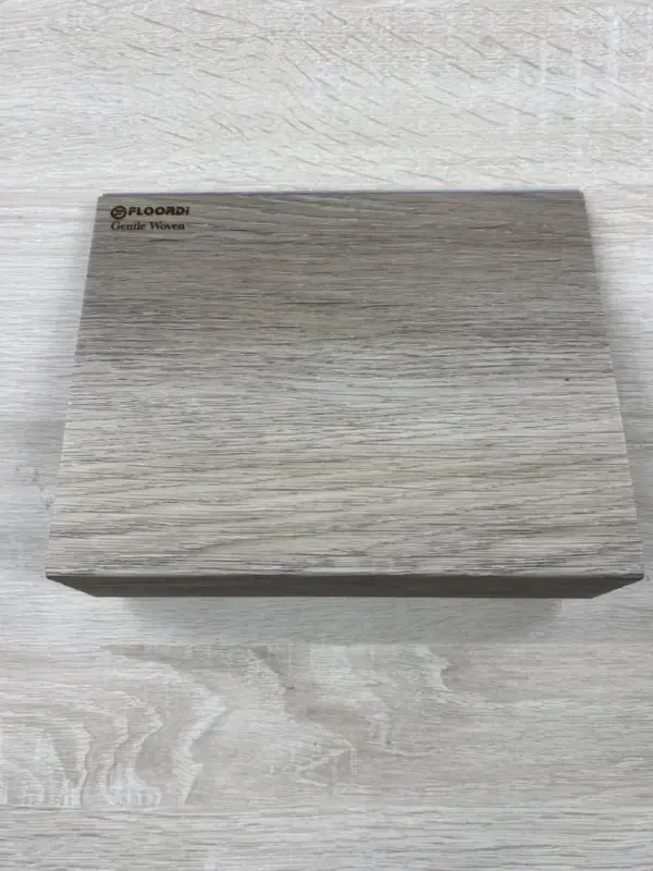 Avolis Custom Vinyl Stair Nosing Avolis Custom Vinyl Stair Nosing
